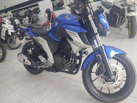 YAMAHA FZ 25 250 Fazer Flex , Foto 3