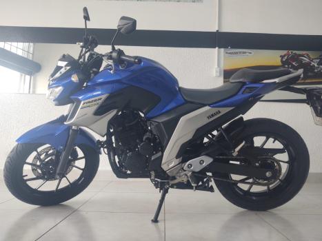 YAMAHA FZ 25 250 Fazer Flex , Foto 5