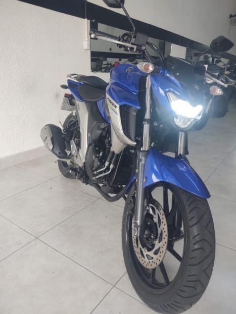 YAMAHA FZ 25 250 Fazer Flex , Foto 9
