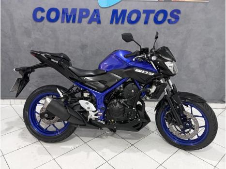 YAMAHA MT-03 300 ABS, Foto 2