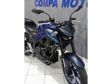 YAMAHA MT-03 300 ABS, Foto 2