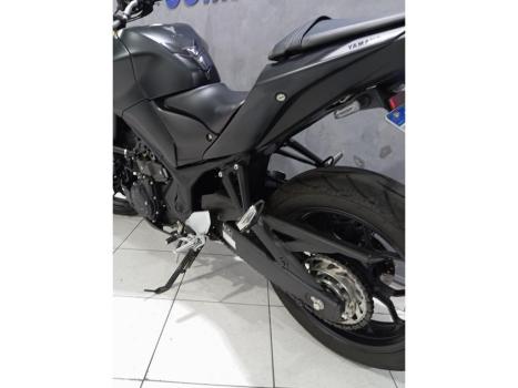 YAMAHA MT-03 300 ABS, Foto 5