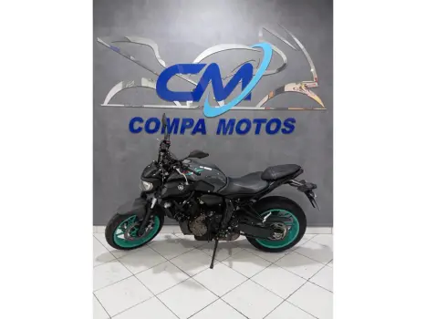 YAMAHA MT-07 700 ABS, Foto 6