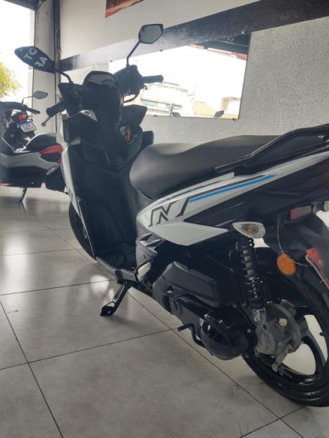 YAMAHA Neo UBS 125 , Foto 5
