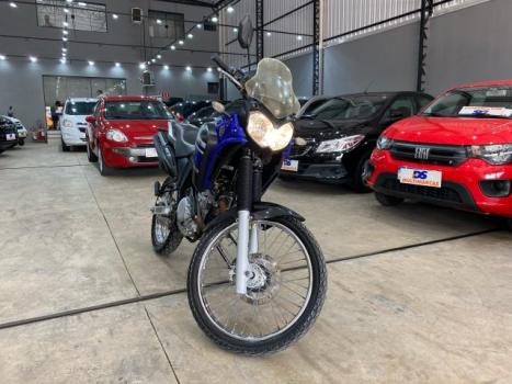 YAMAHA XTZ 250 TENER, Foto 3