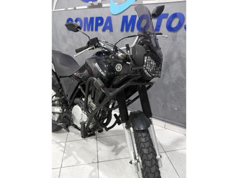YAMAHA XTZ 250 TENER, Foto 2