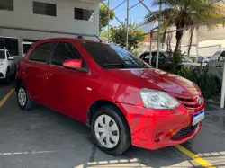 TOYOTA Etios Hatch 1.5 16V 4P FLEX XS