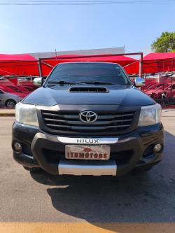 TOYOTA Hilux Caminhonete 3.0 4P 4X4 SRV TURBO DIESEL CABINE DUPLA AUTOMTICO