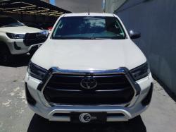 TOYOTA Hilux Caminhonete 2.8 16V SRX 4X4 TURBO DIESEL CABINE DUPLA AUTOMTICO