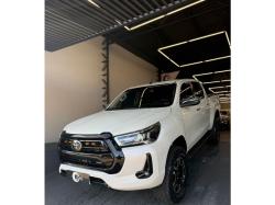 TOYOTA Hilux Caminhonete 2.8 16V SRX 4X4 DIESEL CABINE DUPLA AUTOM�TICO