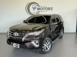 TOYOTA Hilux SW4 2.8 16V 4P SRX 4X4 7 LUGARES TURBO DIESEL AUTOM�TICO