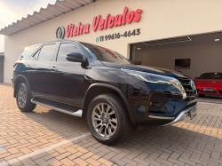 TOYOTA Hilux SW4 2.8 16V 4P SRX 4X4 7 LUGARES TURBO DIESEL AUTOMÁTICO