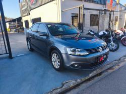 VOLKSWAGEN Jetta 2.0 4P COMFORTLINE FLEX