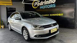 VOLKSWAGEN Jetta 2.0 4P FLEX AUTOMÁTICO