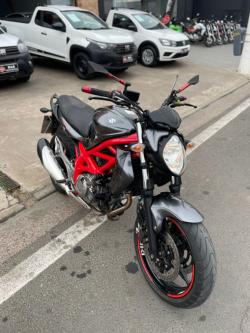 SUZUKI Gladius 650 