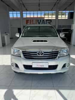 TOYOTA Hilux Caminhonete 3.0 4P 4X4 SRV TURBO DIESEL CABINE DUPLA AUTOMÁTICO