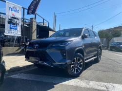 TOYOTA Hilux SW4 2.8 16V 4P SRX PLATINUM 4X4 7 LUGARES TURBO DIESEL AUTOMTICO