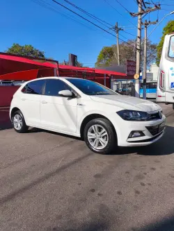 VOLKSWAGEN Polo Hatch 1.6 4P FLEX