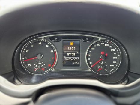 AUDI A1 1.4 16V TFSI SPORT, Foto 9