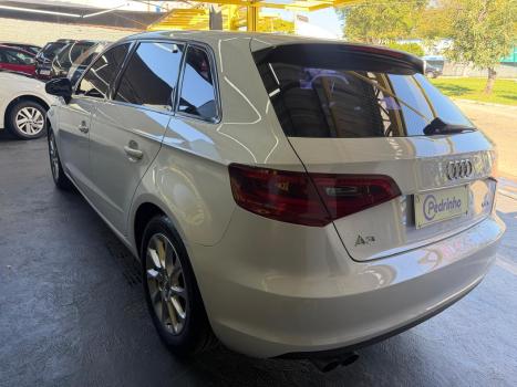 AUDI A3 1.4 16V 4P TFSI SPORTBACK S-TRONIC AUTOM�TICO, Foto 8