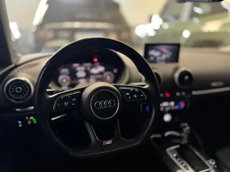 AUDI A3 Sedan 2.0 16V 4P TFSI PERFORMANCE BLACK S-TRONIC AUTOM�TICO, Foto 6