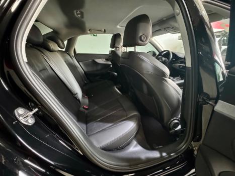 AUDI A4 2.0 16V 4P TFSI AMBIENTE MULTITRONIC AUTOM�TICO, Foto 8