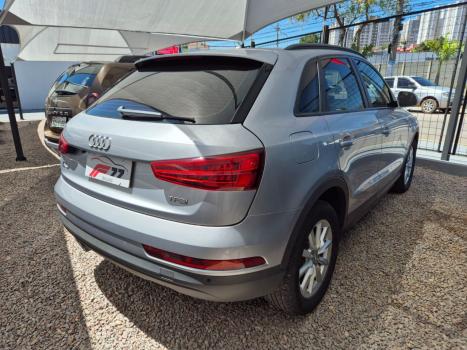 AUDI Q3 1.4 4P 35 TFSI BLACK S LINE S-TRONIC AUTOMTICO, Foto 3