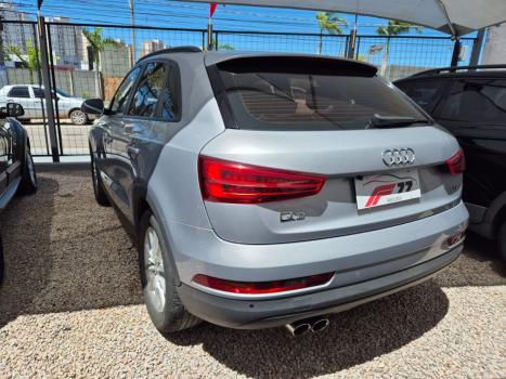 AUDI Q3 1.4 4P 35 TFSI BLACK S LINE S-TRONIC AUTOMTICO, Foto 4