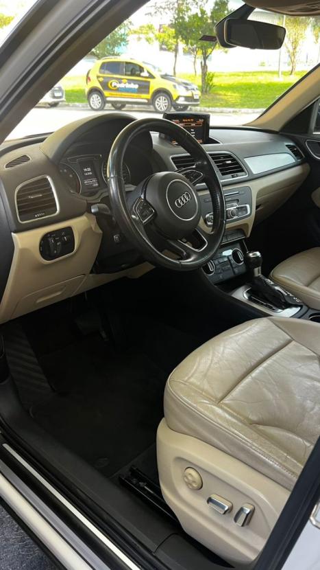 AUDI Q3 1.4 4P 35 TFSI BLACK S LINE S-TRONIC AUTOM�TICO, Foto 14