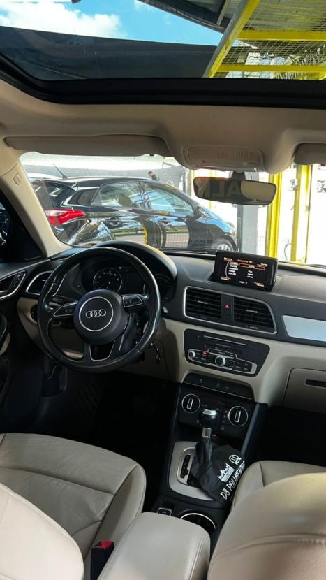 AUDI Q3 1.4 4P 35 TFSI BLACK S LINE S-TRONIC AUTOM�TICO, Foto 15