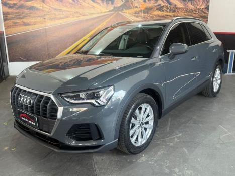 AUDI Q3 1.4 4P TFSI FLEX PRESTIGE S-TRONIC AUTOMTICO, Foto 1