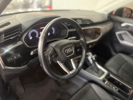 AUDI Q3 1.4 4P TFSI FLEX PRESTIGE S-TRONIC AUTOMTICO, Foto 2