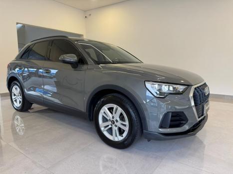 AUDI Q3 1.4 4P TFSI FLEX PRESTIGE S-TRONIC AUTOMTICO, Foto 1