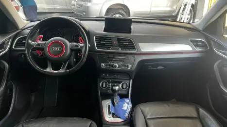 AUDI Q3 2.0 4P TFSI ATTRACTION QUATTRO S-TRONIC AUTOM�TICO, Foto 11