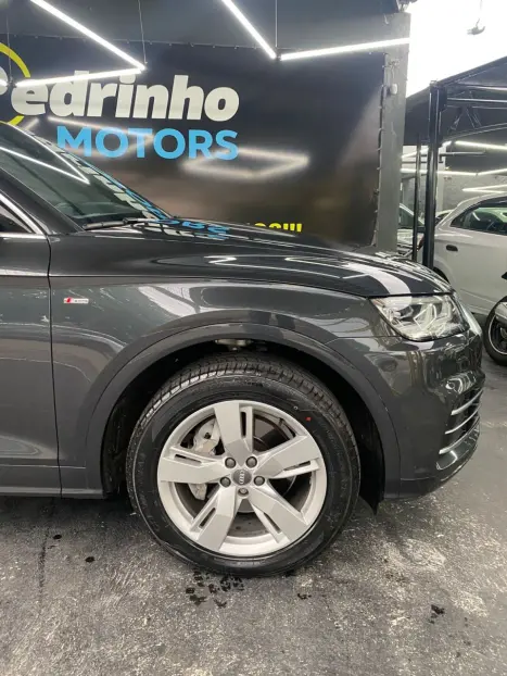 AUDI Q5 2.0 16V 4P TFSI S-LINE QUATTRO S-TRONIC AUTOMTICO, Foto 3
