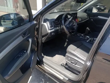 AUDI Q5 2.0 16V 4P TFSI ATTRACTION 252 CV AUTOM�TICO, Foto 9