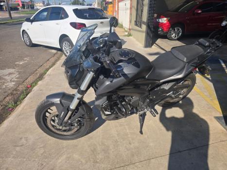 BAJAJ Dominar 400 , Foto 3