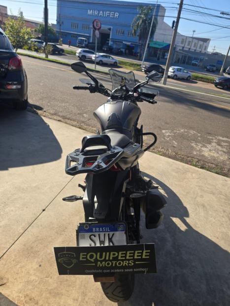 BAJAJ Dominar 400 , Foto 7
