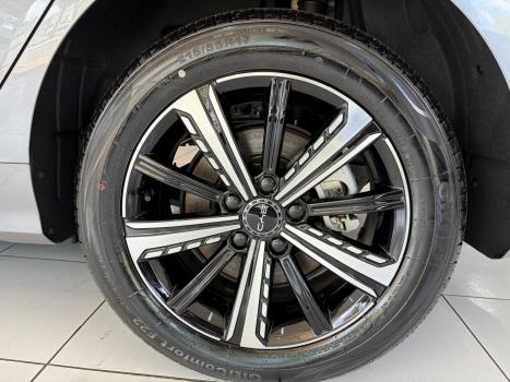 BYD King 1.5 16V 4P GS DM-I PHEV AUTOM�TICO, Foto 14