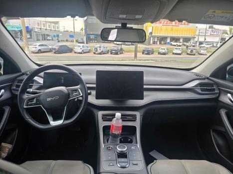 BYD King 1.5 16V 4P GS DM-I PHEV AUTOM�TICO, Foto 12