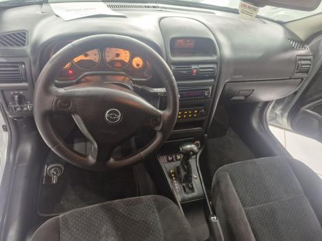 CHEVROLET Astra Hatch 2.0 4P ADVANTAGE FLEX AUTOM�TICO, Foto 5