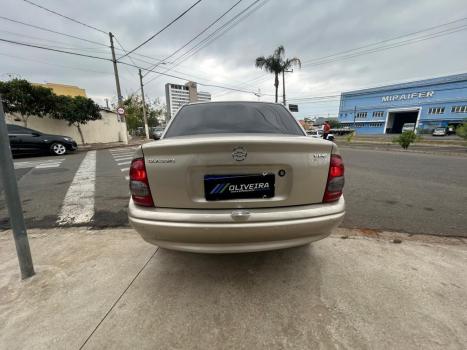 CHEVROLET Classic Sedan 1.6 4P, Foto 11