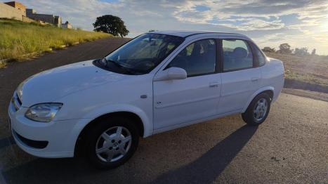 CHEVROLET Classic Sedan 1.0 4P VHCE FLEX LS, Foto 3