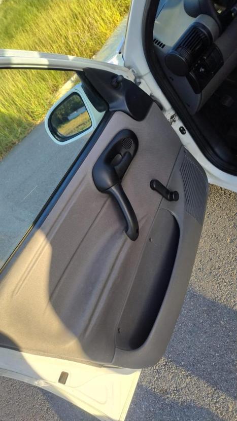 CHEVROLET Classic Sedan 1.0 4P VHCE FLEX LS, Foto 9