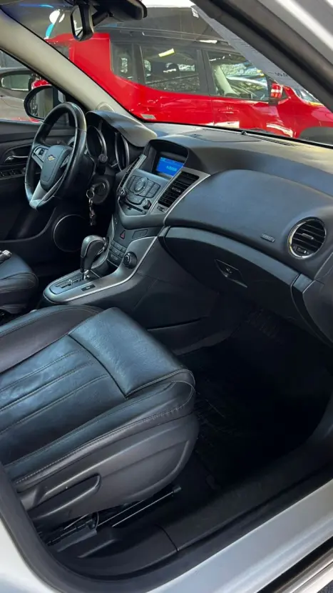 CHEVROLET Cruze Hatch 1.8 16V 4P LT SPORT6 FLEX, Foto 13