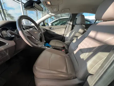 CHEVROLET Cruze Sedan 1.4 16V 4P LTZ FLEX TURBO AUTOMÁTICO, Foto 9 CHEVROLET Cruze Sedan 1.4 16V 4P LTZ FLEX TURBO AUTOMÁTICO, Foto 9