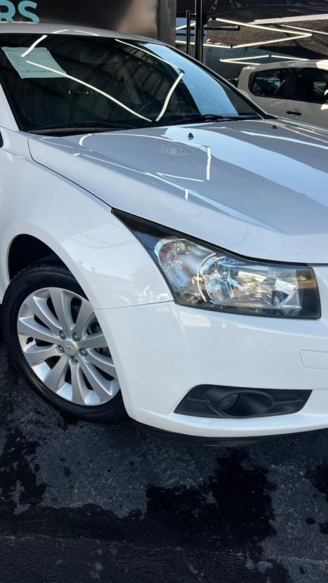 CHEVROLET Cruze Sedan 1.8 16V 4P LTZ ECOTEC FLEX AUTOM�TICO, Foto 2