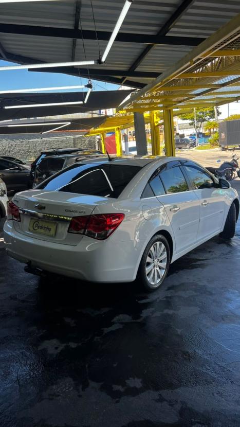 CHEVROLET Cruze Sedan 1.8 16V 4P LTZ ECOTEC FLEX AUTOM�TICO, Foto 9