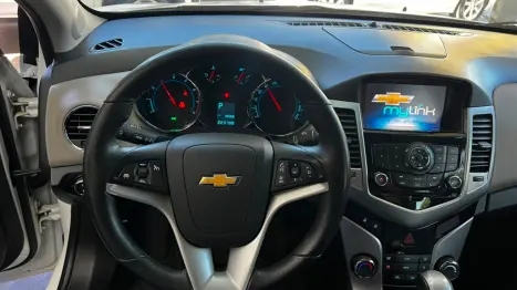 CHEVROLET Cruze Sedan 1.8 16V 4P LTZ ECOTEC FLEX AUTOMÁTICO, Foto 9