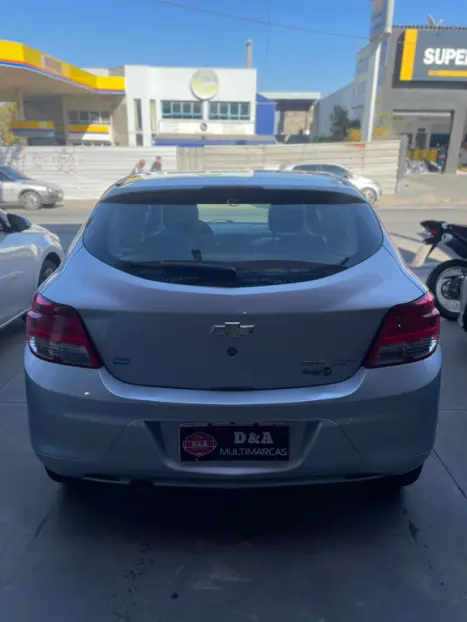 CHEVROLET Onix Hatch 1.0 4P FLEX JOY, Foto 7 CHEVROLET Onix Hatch 1.0 4P FLEX JOY, Foto 7